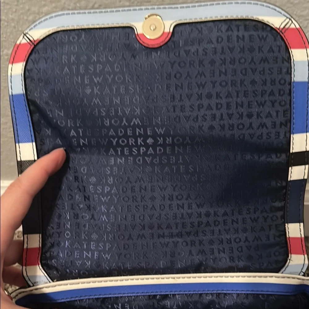 Kate Spade Carson Laurel Striped Crossbody - Picture 4 of 14